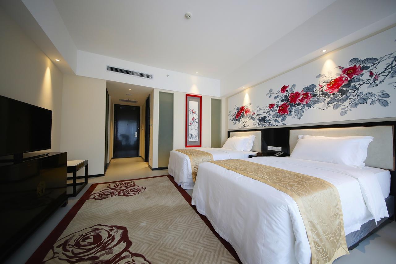Howard Johnson Flower City Hotel كونمينغ المظهر الخارجي الصورة