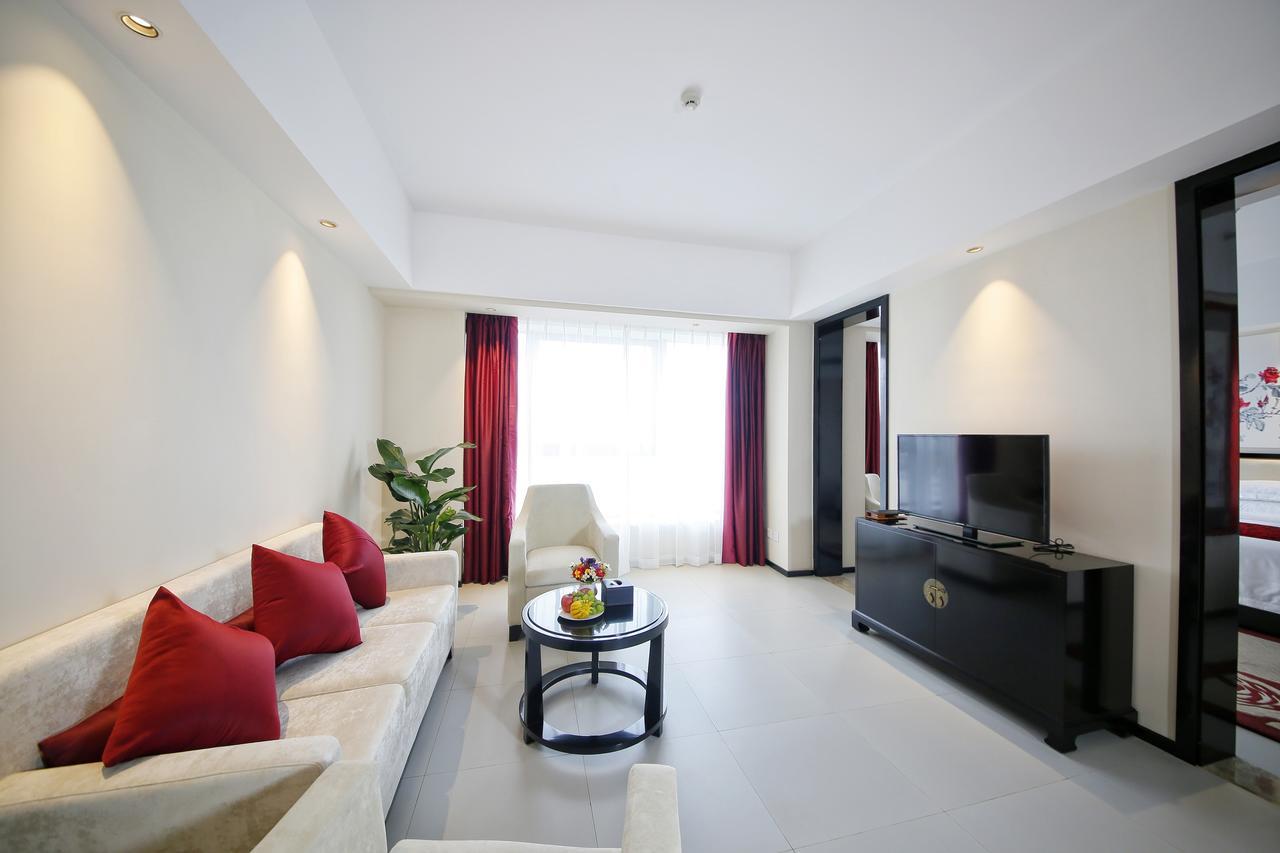 Howard Johnson Flower City Hotel كونمينغ المظهر الخارجي الصورة