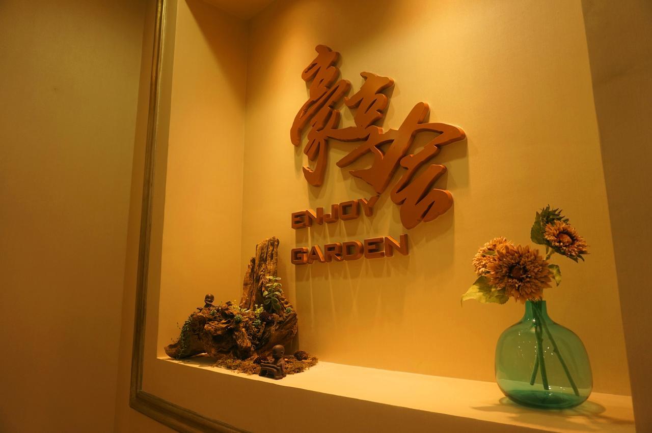 Howard Johnson Flower City Hotel كونمينغ المظهر الخارجي الصورة